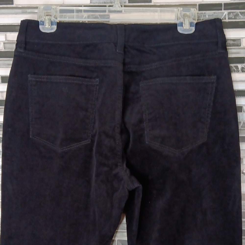 St. John's Bay Womens 10 Mid Rise Black Corduroy Slim Straight Pants Academia - Picture 9 of 13